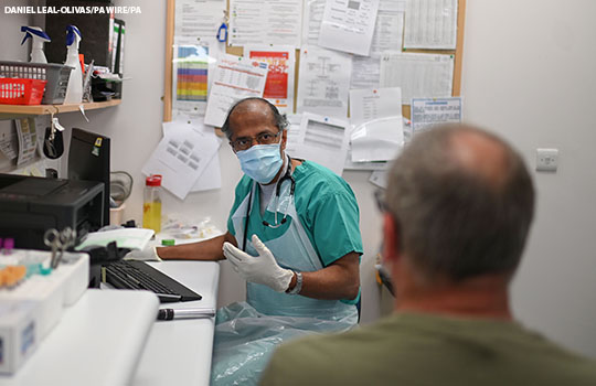 Aarti Bansal and Grant Blashki: Six steps to both greener and better primary care - Vimarsana News